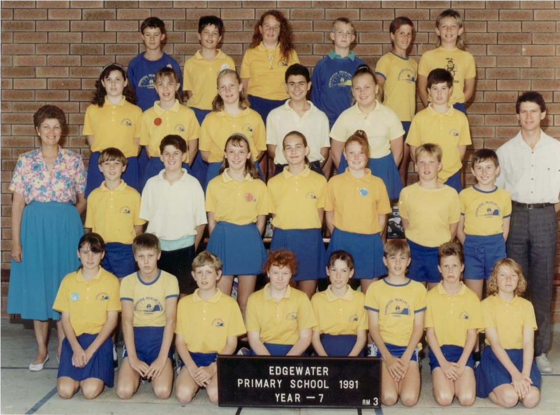 /uploaded_files/media/gallery/1692334785Year 7 Room 3 Mr McLeod & Mrs Johnston.jpg